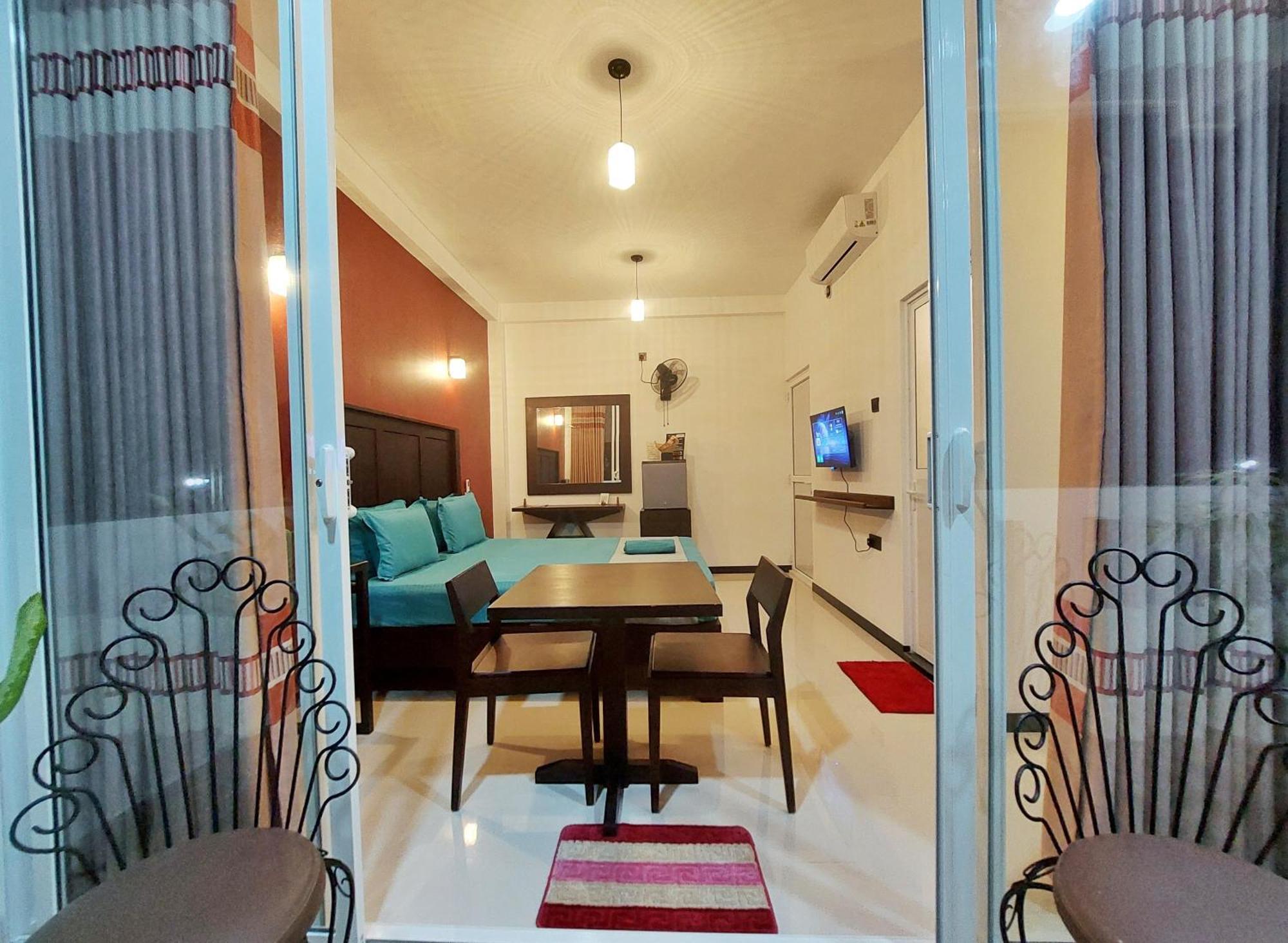 Chen Villa - Near Airport Negombo Dış mekan fotoğraf
